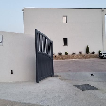 Palazzu B Reservation 3 Nuits Minimum Ajaccio  Eksteriør billede